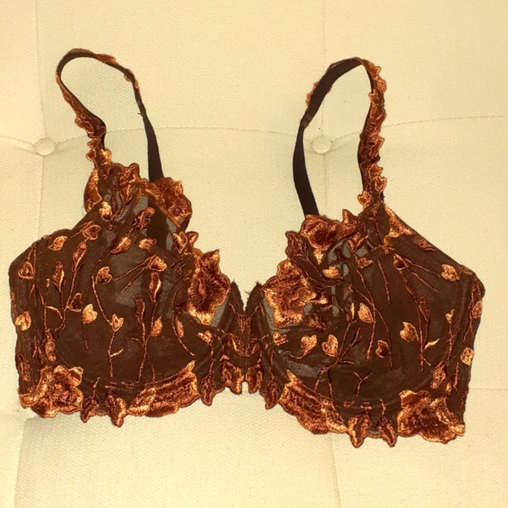 Wacoal Leaf Lace in Brown & orange
